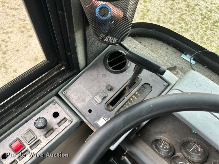 image for item LR9425 1994 Blue Bird  coach bus