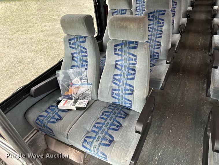 image for item LR9425 1994 Blue Bird  coach bus