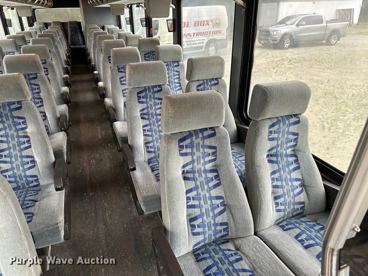 image for item LR9425 1994 Blue Bird  coach bus