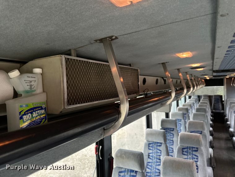 image for item LR9425 1994 Blue Bird  coach bus
