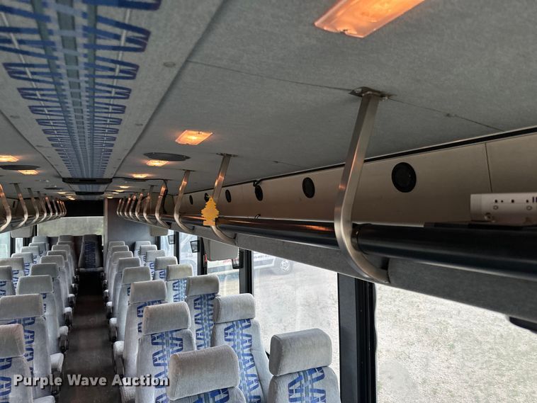 image for item LR9425 1994 Blue Bird  coach bus