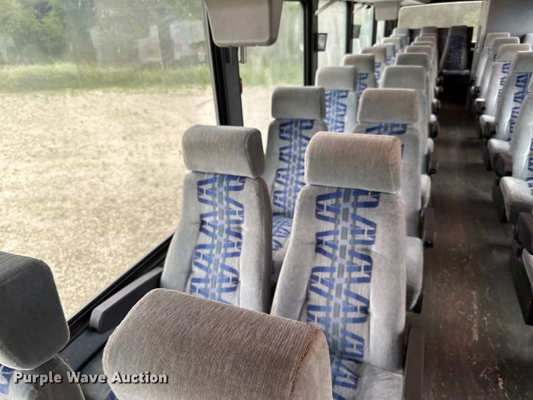 image for item LR9425 1994 Blue Bird  coach bus
