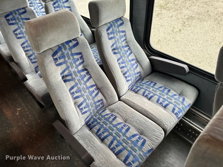 image for item LR9425 1994 Blue Bird  coach bus