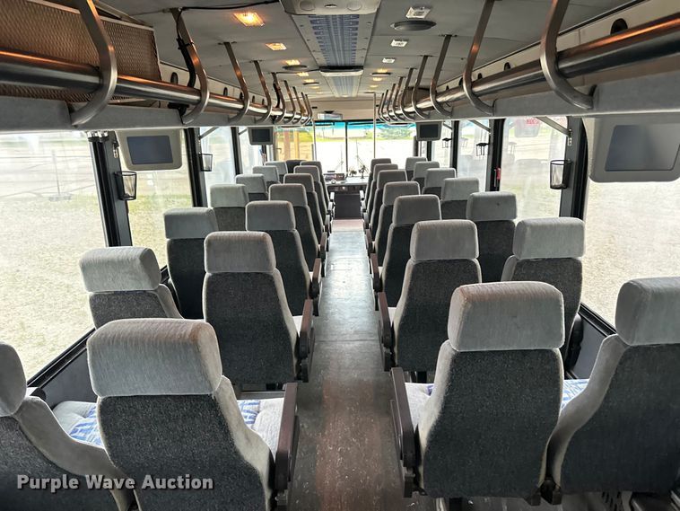 image for item LR9425 1994 Blue Bird  coach bus