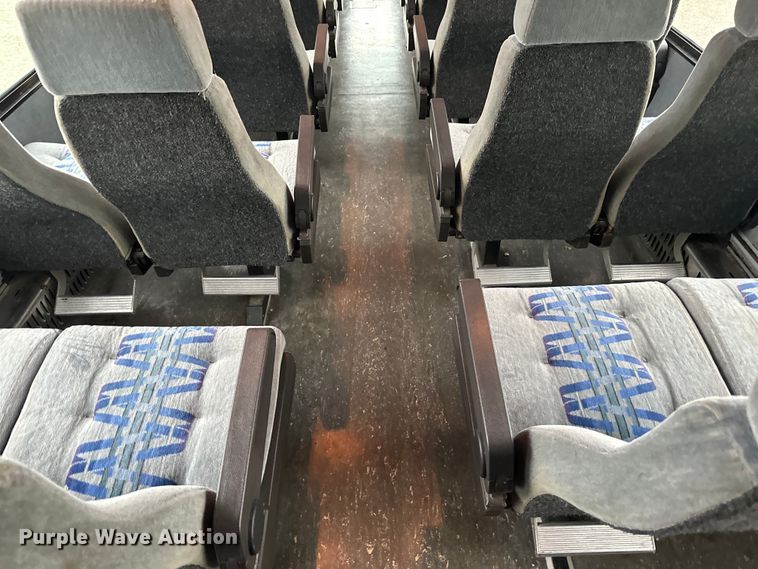 image for item LR9425 1994 Blue Bird  coach bus