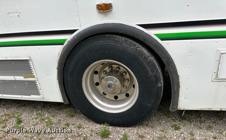 image for item LR9425 1994 Blue Bird  coach bus