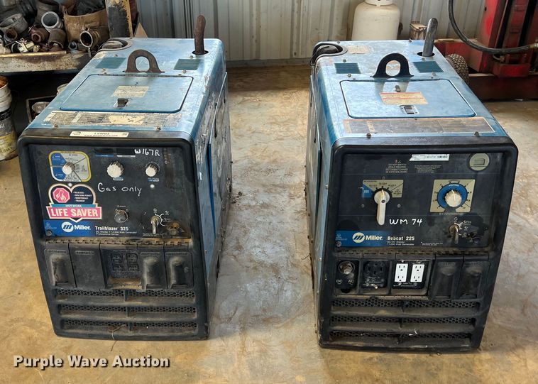 image for item LV9003 Miller Trailblazer 325 welder