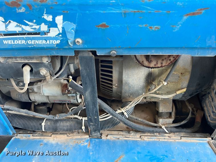 image for item LV9003 Miller Trailblazer 325 welder