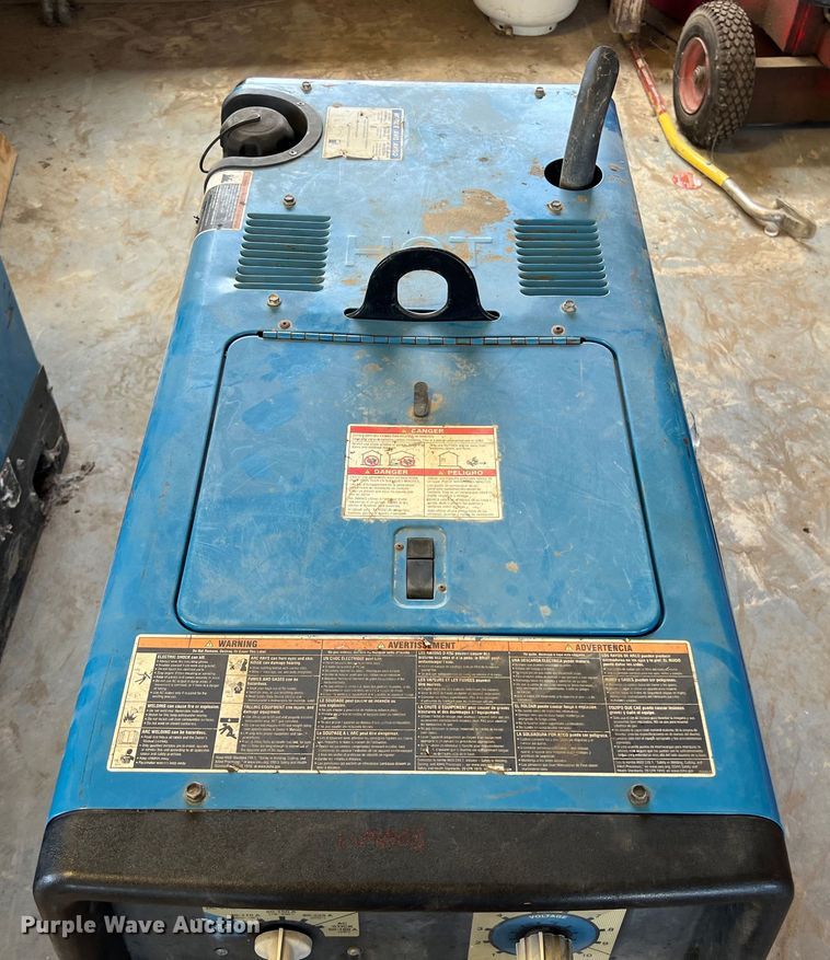 image for item LV9003 Miller Trailblazer 325 welder