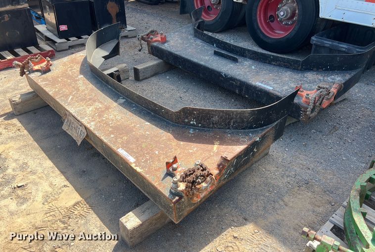 image for item LV9004 Steel bumper