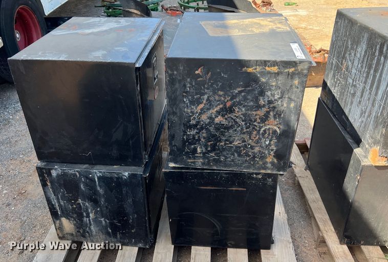 image for item LV9006 (4) RKI toolboxes