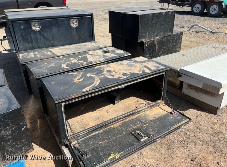 image for item LV9008 (5) toolboxes