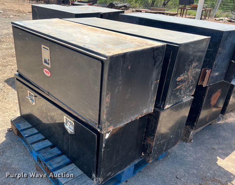 image for item LV9009 (4) toolboxes