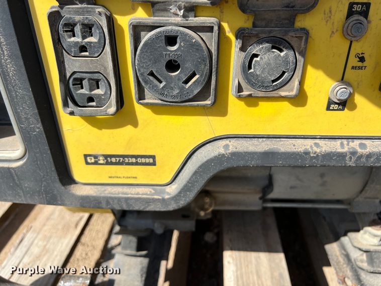 image for item LV9012 (2) Champion generators