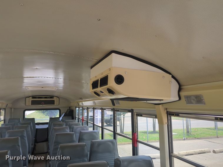image for item NG9975 2009 IC RE300 school bus