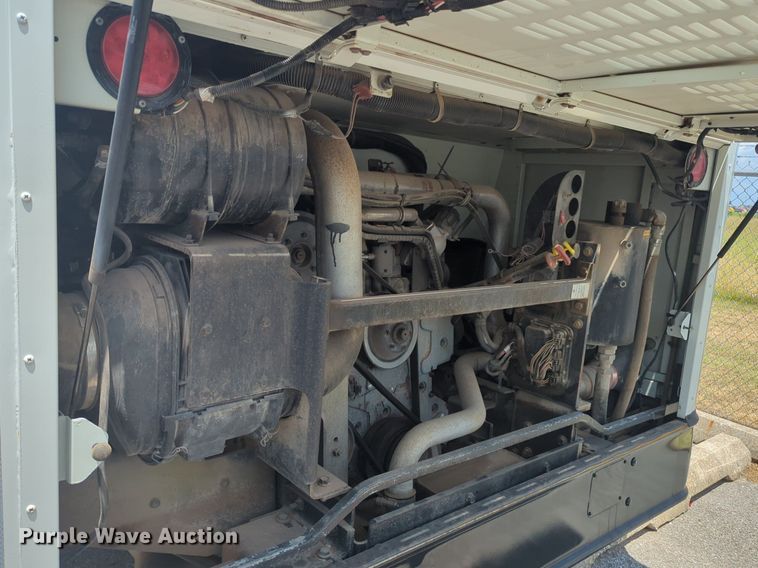 image for item NG9975 2009 IC RE300 school bus