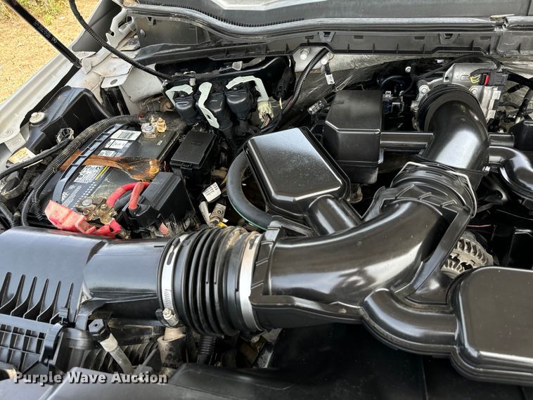 image for item NQ9721 2020 Ford F350 Super Duty XL SuperCab utility bed pickup truck