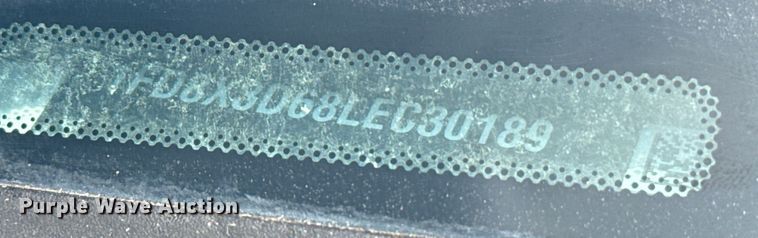 image for item NQ9721 2020 Ford F350 Super Duty XL SuperCab utility bed pickup truck