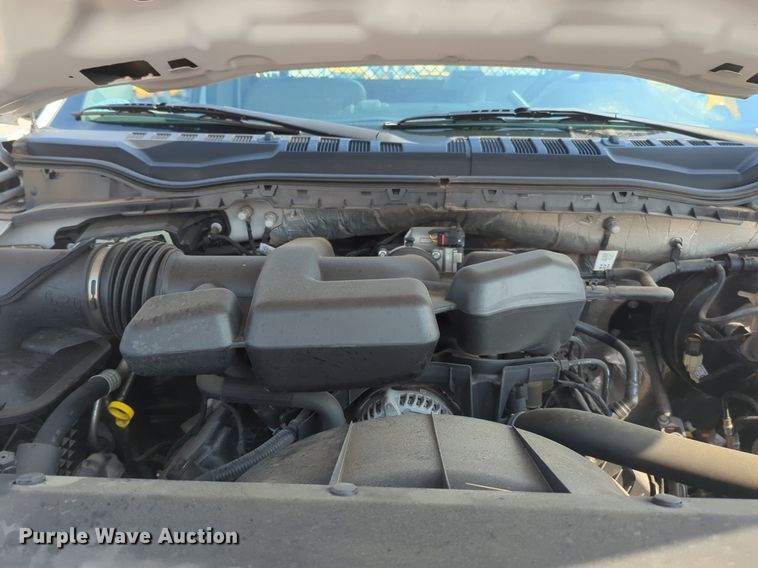 image for item NW9679 2019 Ford  F250 Super Duty XL utility bed pickup truck