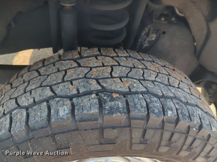 image for item NW9679 2019 Ford  F250 Super Duty XL utility bed pickup truck