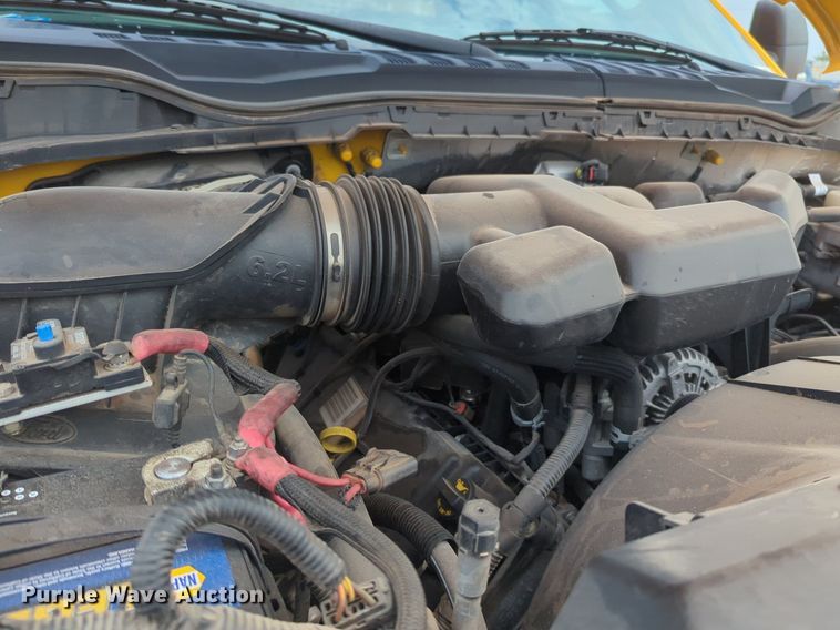 image for item NW9685 2019 Ford  F350 Super Duty utility bed pickup truck