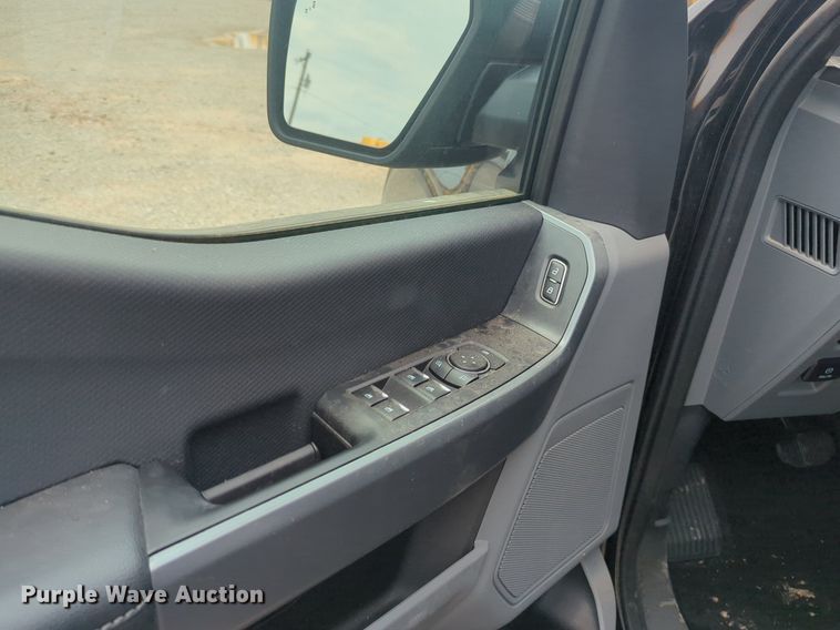 image for item NW9688 2023 Ford  F150 SuperCrew pickup truck