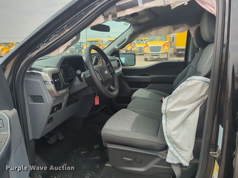 image for item NW9688 2023 Ford  F150 SuperCrew pickup truck