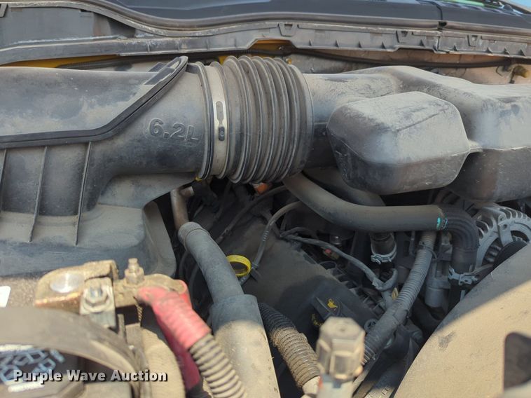 image for item NW9692 2017 Ford F350 Super Duty utility bed pickup truck