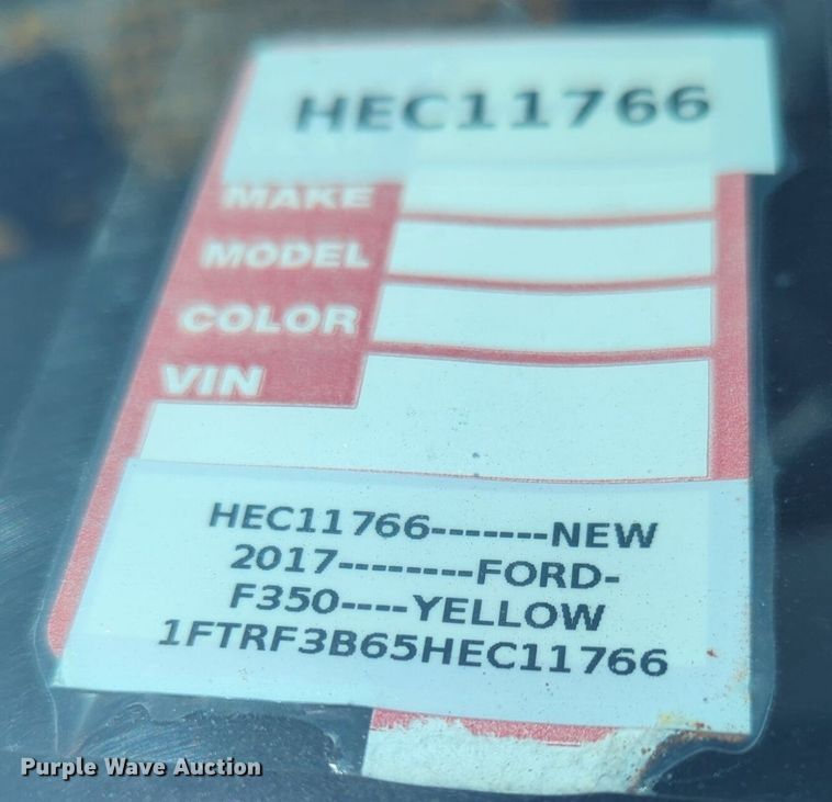 image for item NW9692 2017 Ford F350 Super Duty utility bed pickup truck