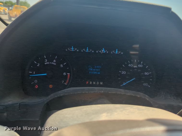 image for item NW9697 2020 Ford F350 Super Duty utility bed pickup truck