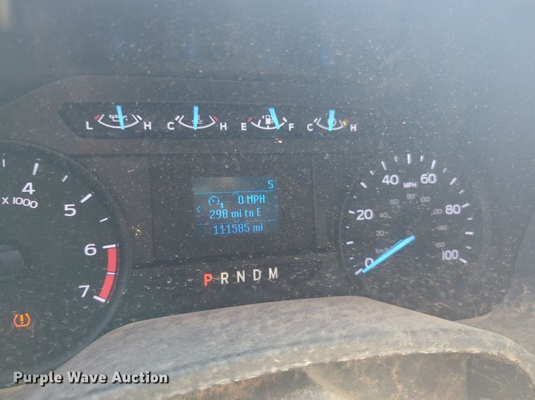 image for item NW9697 2020 Ford F350 Super Duty utility bed pickup truck