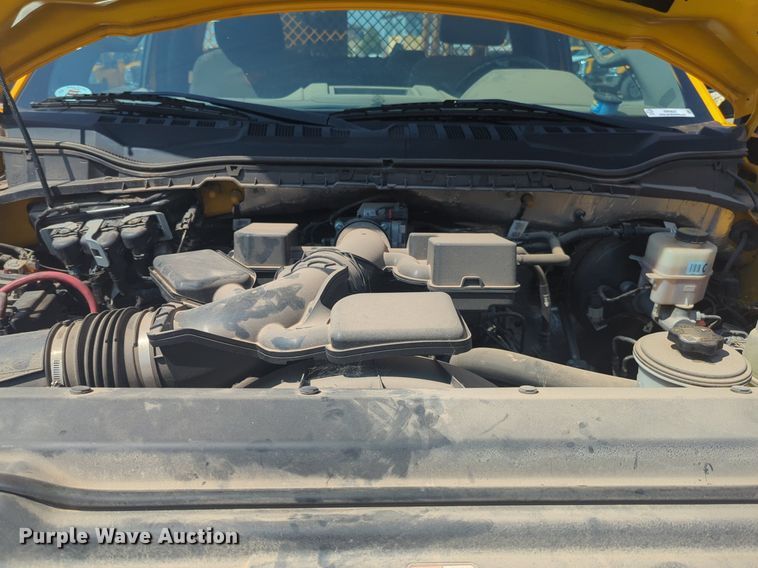 image for item NW9697 2020 Ford F350 Super Duty utility bed pickup truck