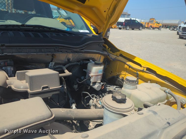 image for item NW9697 2020 Ford F350 Super Duty utility bed pickup truck