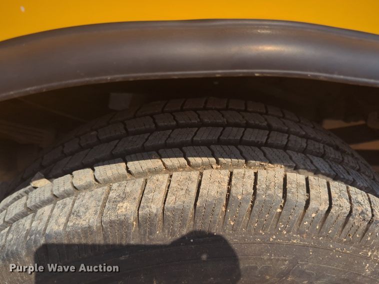 image for item NW9697 2020 Ford F350 Super Duty utility bed pickup truck