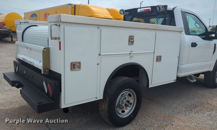 image for item NW9700 2019 Ford  F250 Super Duty XL utility bed pickup truck