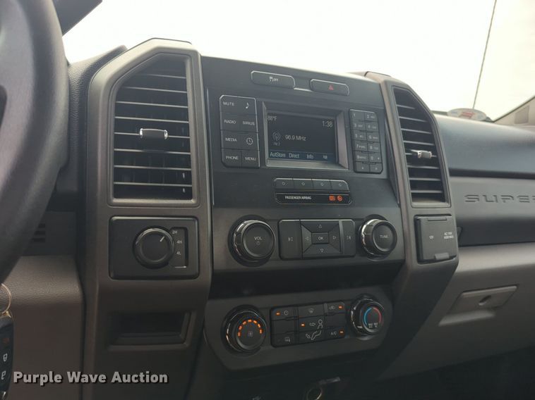 image for item NW9700 2019 Ford  F250 Super Duty XL utility bed pickup truck