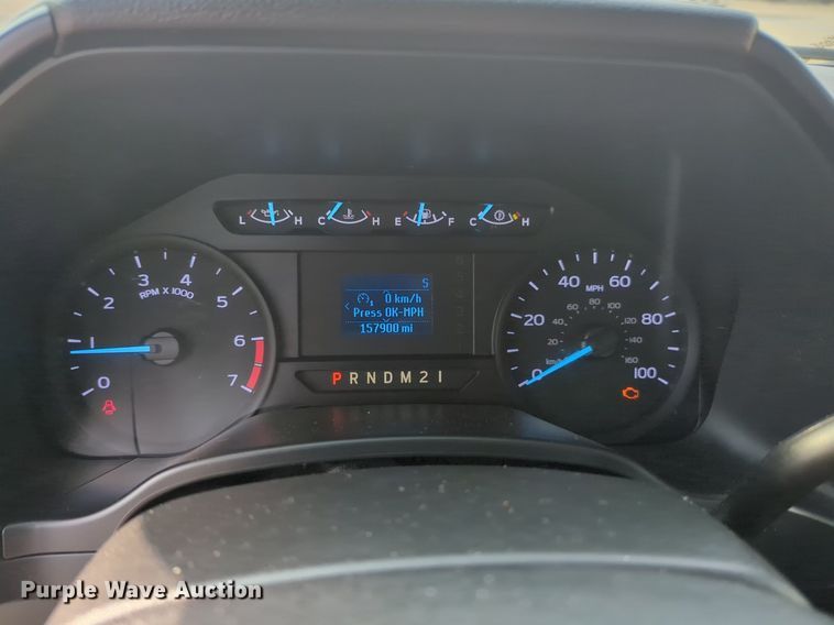 image for item NW9704 2019 Ford  F250 Super Duty XL utility bed pickup truck