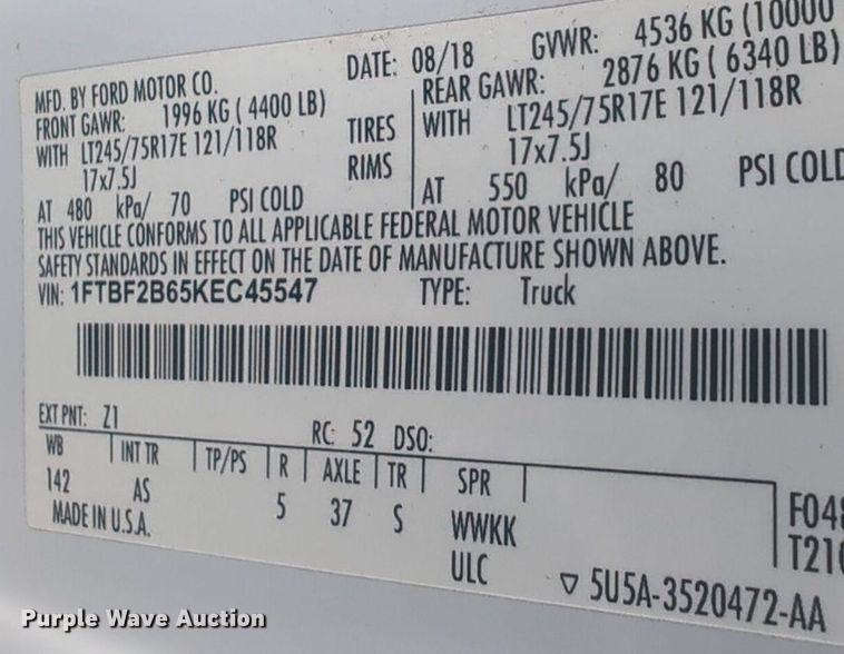 image for item NW9704 2019 Ford  F250 Super Duty XL utility bed pickup truck