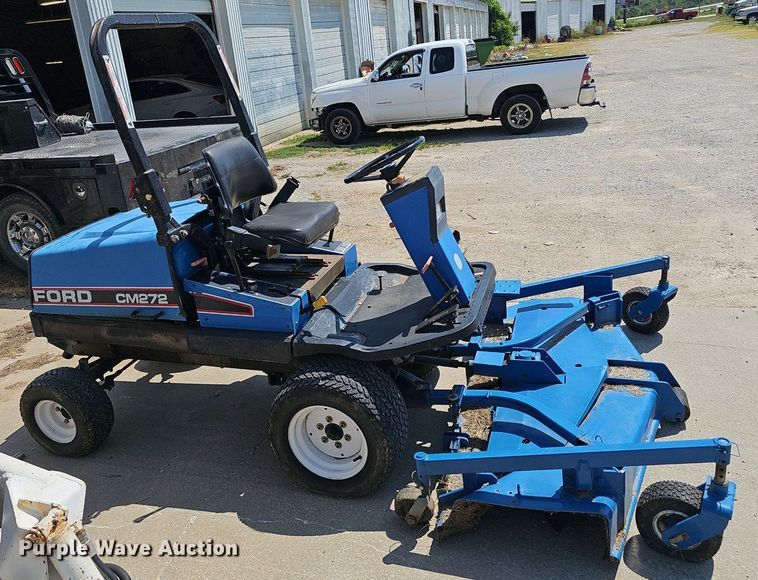 image for item NX9016 Ford CM272 lawn mower