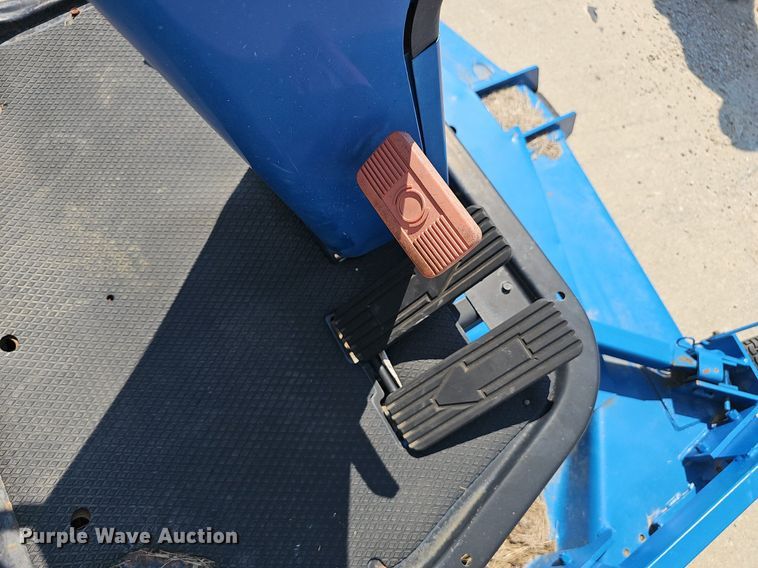 image for item NX9016 Ford CM272 lawn mower