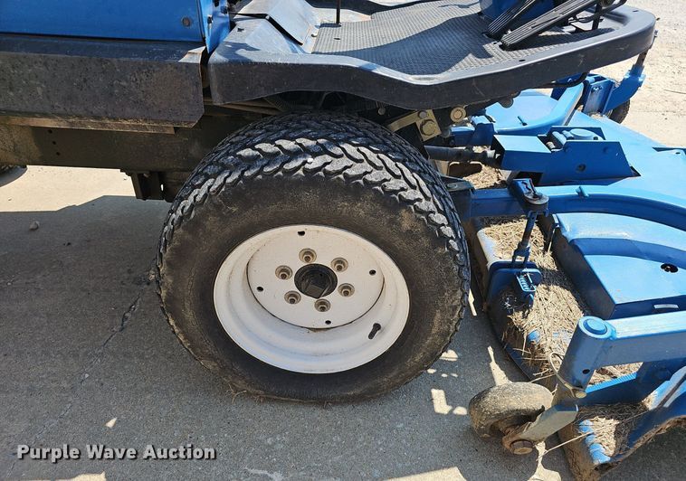 image for item NX9016 Ford CM272 lawn mower