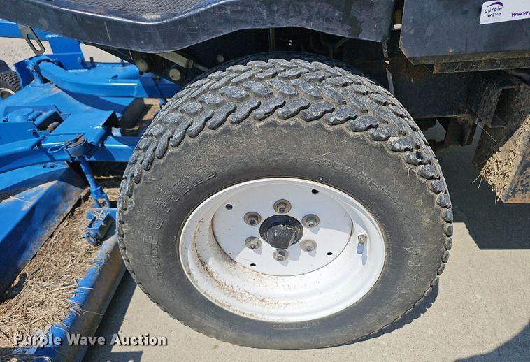 image for item NX9016 Ford CM272 lawn mower