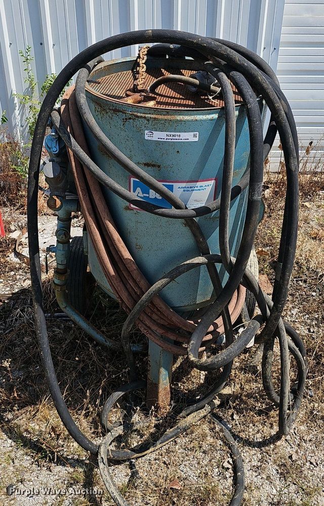 image for item NX9018 1989 A-Bec National BD 155 sand blaster 