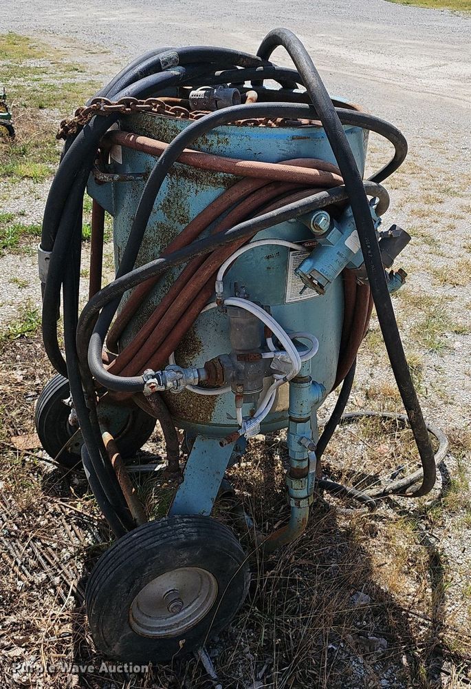 image for item NX9018 1989 A-Bec National BD 155 sand blaster 