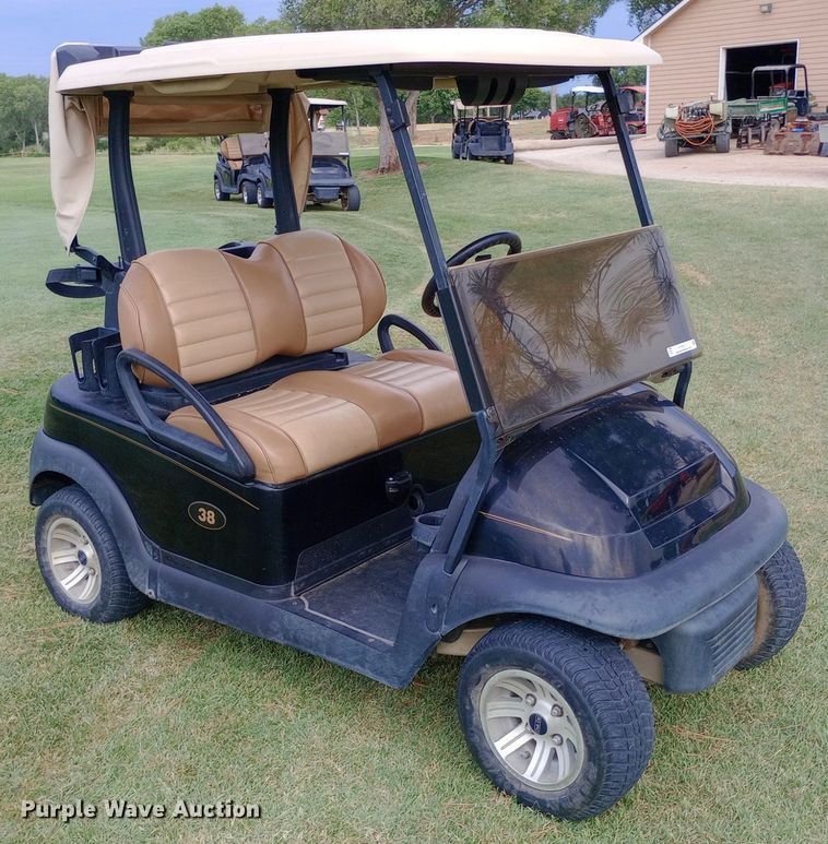 image for item NY9415 2017 Club Car Precedent golf cart