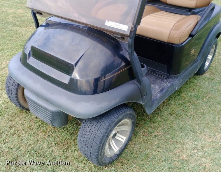 image for item NY9415 2017 Club Car Precedent golf cart