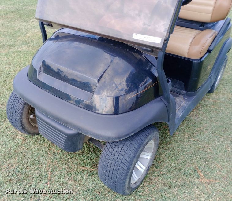 image for item NY9416 2017 Club Car Precedent golf cart