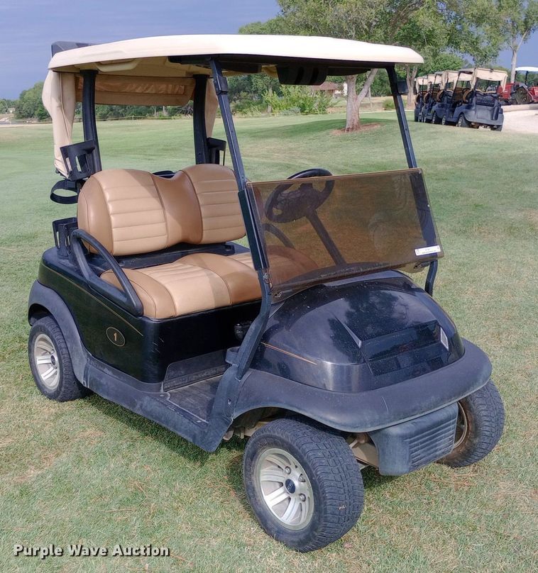 image for item NY9417 2017 Club Car Precedent golf cart