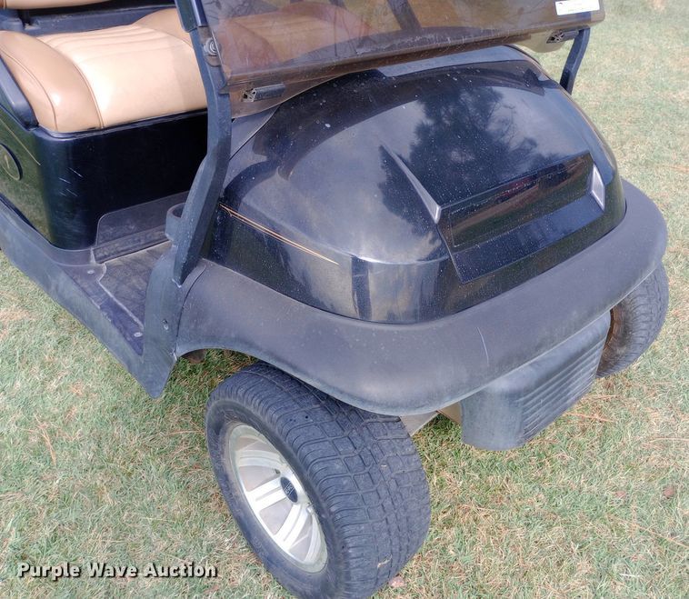 image for item NY9417 2017 Club Car Precedent golf cart