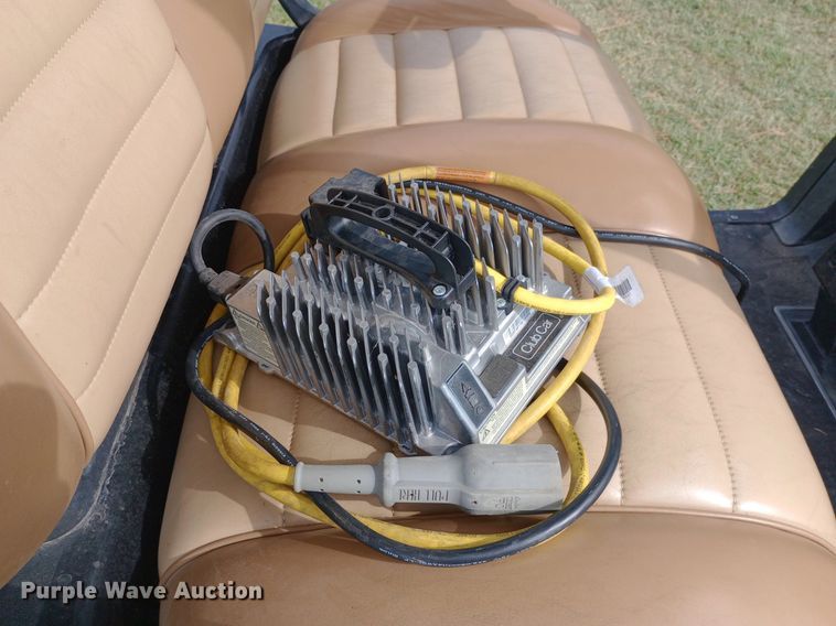 image for item NY9417 2017 Club Car Precedent golf cart